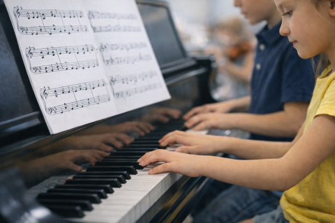 Μαθήματα πιάνου για παιδιά: Δημιουργία, μάθηση και χαρά