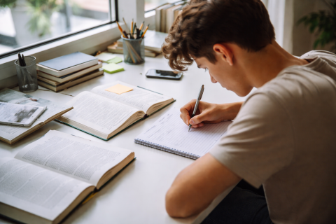 Έκθεση Πανελληνίων: πώς να γράψετε σωστά και να ανεβάσετε τη βαθμολογία σας