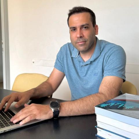 Ιδιαίτερα μαθήματα Ζώτος Χρήστος