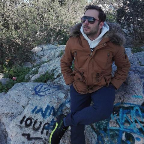 Ιδιαίτερα μαθήματα Αντωνάκος Δημήτριος