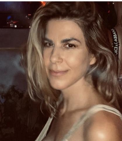 Ιδιαίτερα μαθήματα Peris Abby