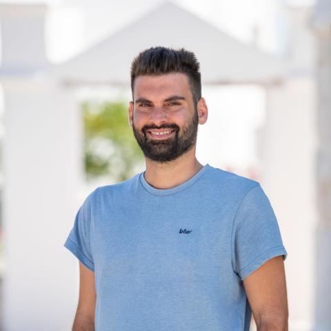 Ιδιαίτερα μαθήματα Κορτιάνος Βασίλης