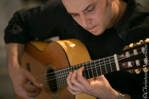 Ιδιαίτερα μαθήματα Σεμερτζίδης  Δημήτρης 