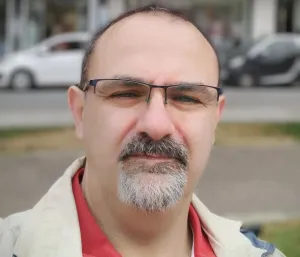 Ιδιαίτερα μαθήματα Δανιηλιάν Δανιήλ            