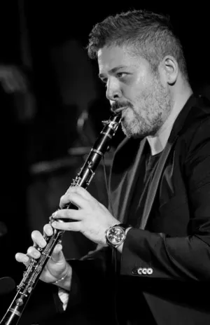 Ιδιαίτερα Μαθήματα Διονύσης Θεοδώσης