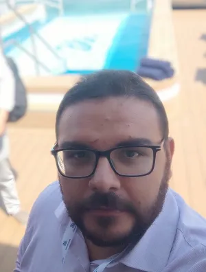 Ιδιαίτερα Μαθήματα Καραχρήστος Λευτέρης