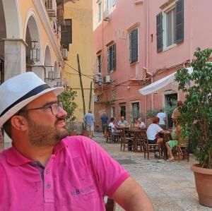 Ιδιαίτερα Μαθήματα Λυγκούρης Μανώλης