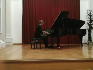 Ιδιαίτερα Μαθήματα Νικολαΐδης Στέφανος