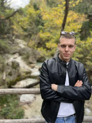 Ιδιαίτερα Μαθήματα Κορομηλάς Χρήστος