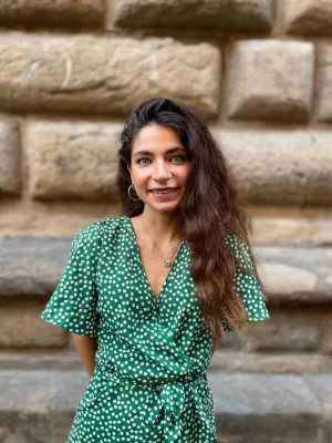 Ιδιαίτερα Μαθήματα Καλλιάρα Βιργινία