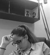 Ιδιαίτερα μαθήματα Λιακάκη Μαίρη