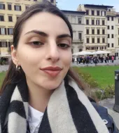 Ιδιαίτερα μαθήματα Γιακουμάκη Σκάρλετ