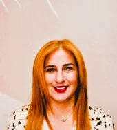 Ιδιαίτερα μαθήματα Foes Joanna