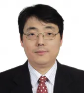 Ιδιαίτερα μαθήματα Woo Byung Dong